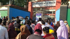 সাত মাস দেরিতে পরীক্ষা এইচএসসির বসলো ১৪লাখ শিক্ষার্থী