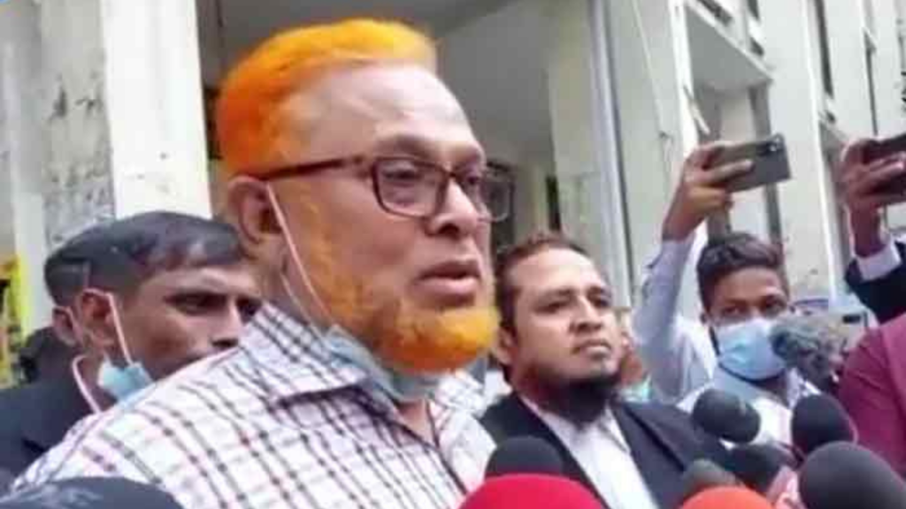 আসামিদের কেউ যেন খালাস না পায়: আবরারের বাবা
